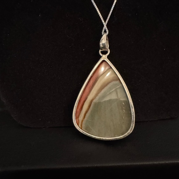 Elegant Multicolor genuine, Jasper Stone Pendant Necklace set in Sterling silver - Picture 4 of 5